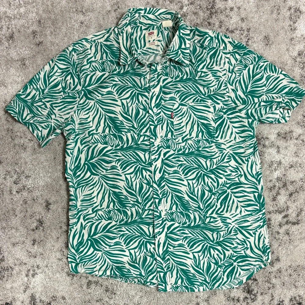 Levi's Green Leaf Pattern Men's Shirt - Picture 1 of 6